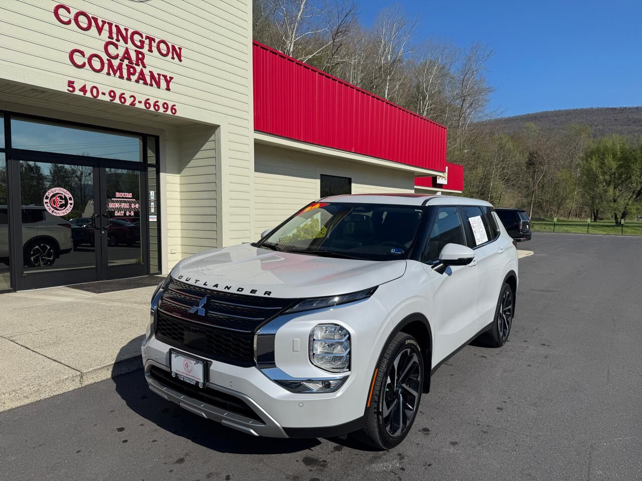 2024 MITSUBISHI Outlander