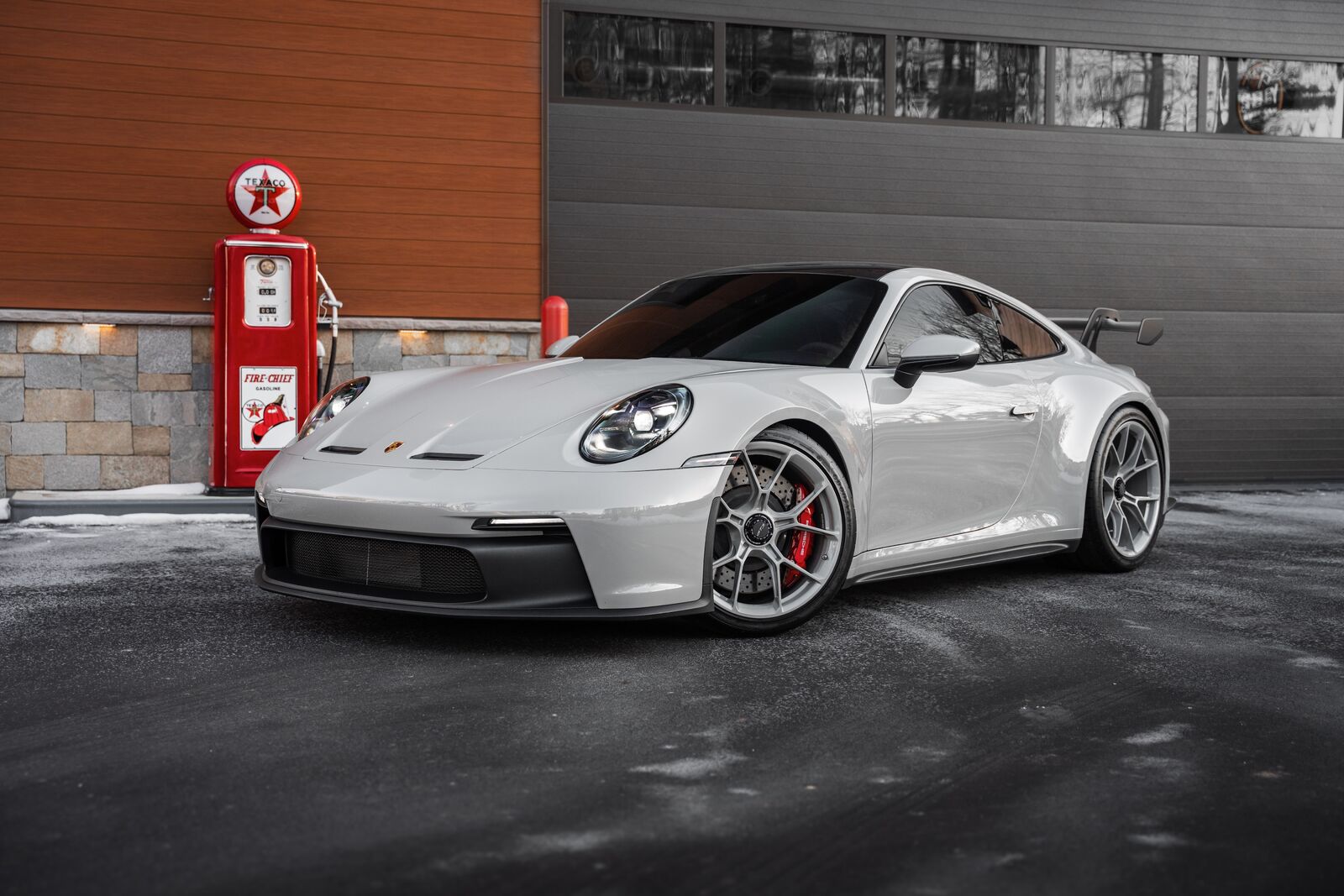 2022 PORSCHE 911