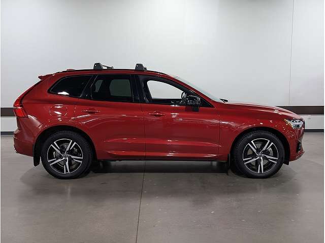 2021 VOLVO XC60