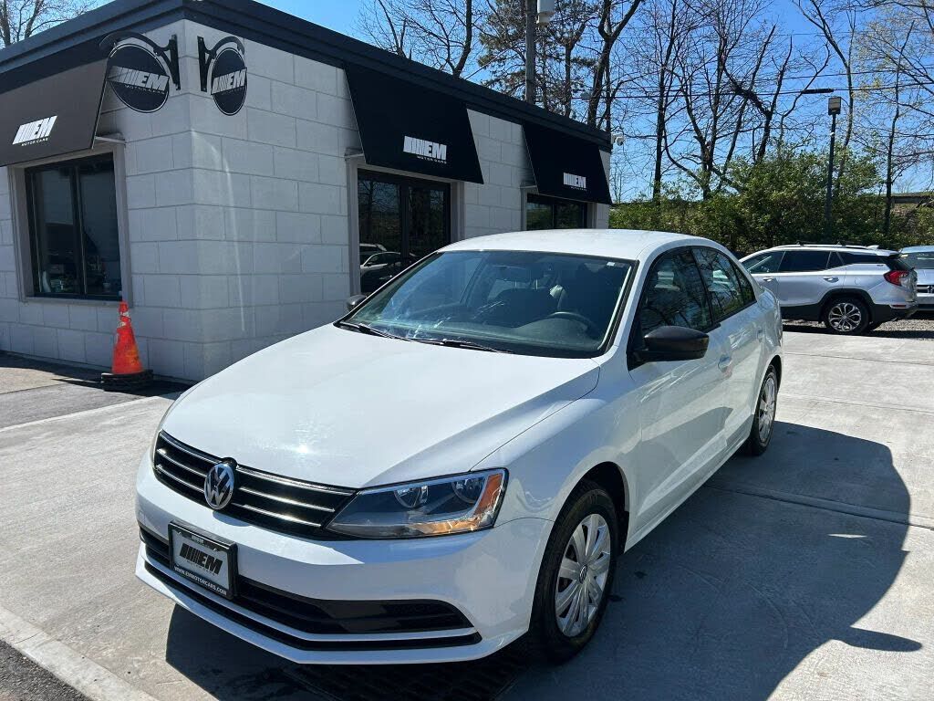 2016 VOLKSWAGEN Jetta