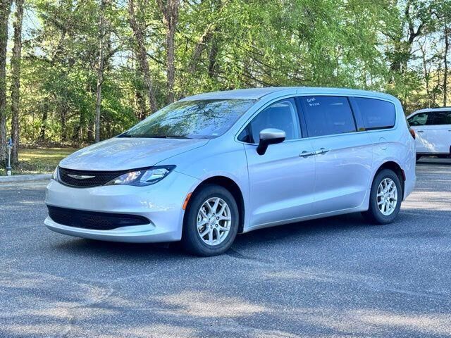 2023 CHRYSLER Voyager
