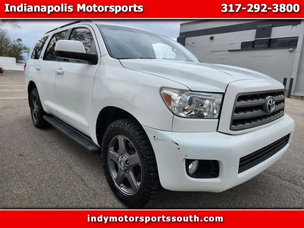 2011 TOYOTA Sequoia