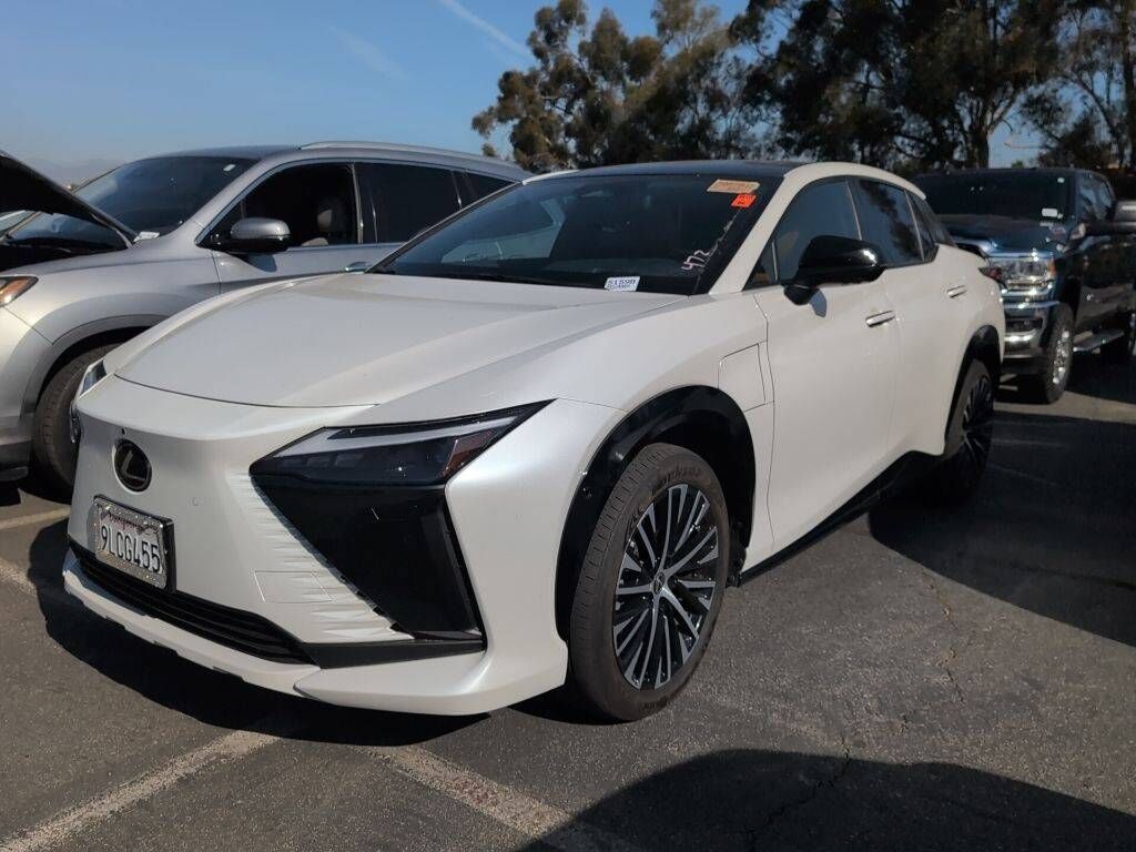 2023 LEXUS RZ 450e