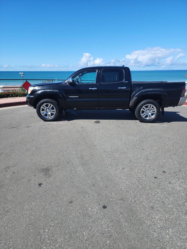 2013 TOYOTA Tacoma