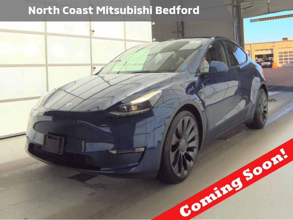 2022 TESLA Model Y