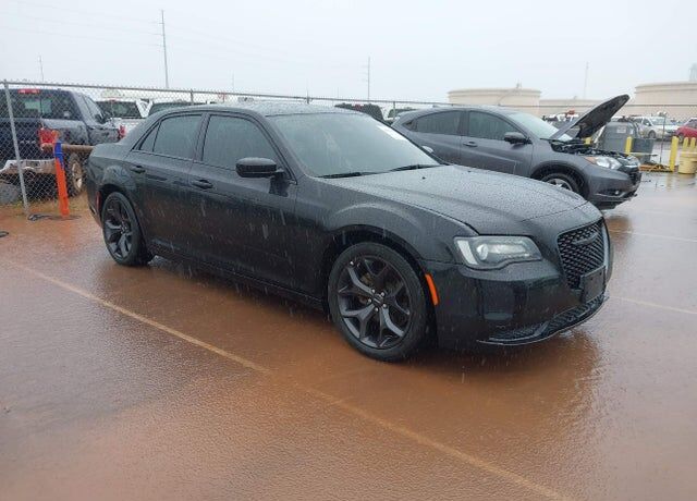 2022 CHRYSLER 300