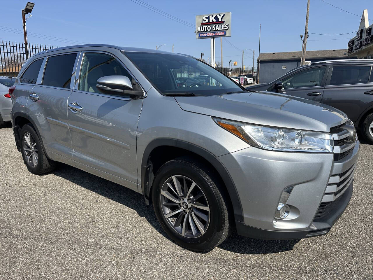 2018 TOYOTA Highlander