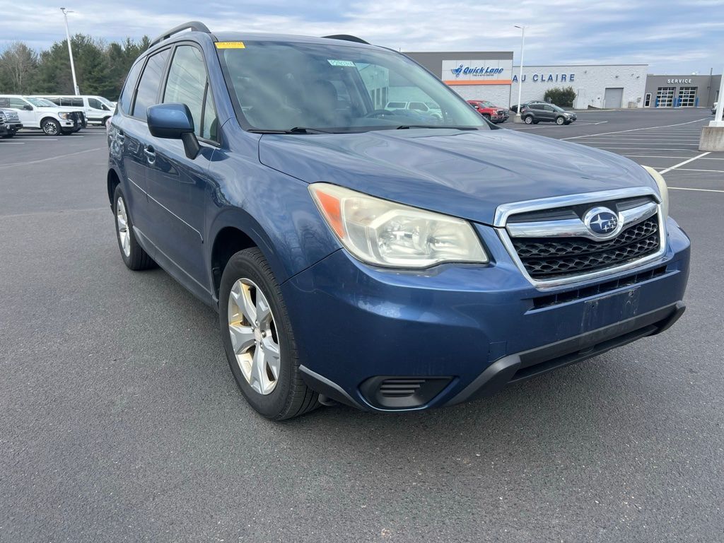 2014 SUBARU Forester
