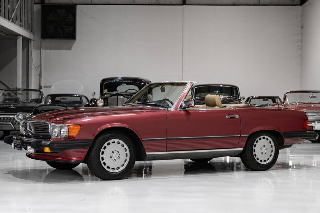 1989 MERCEDES-BENZ 560