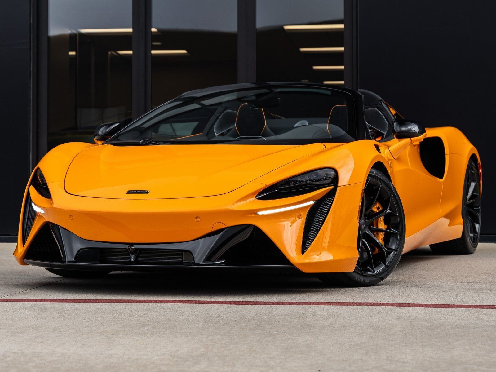 2026 MCLAREN ARTURA