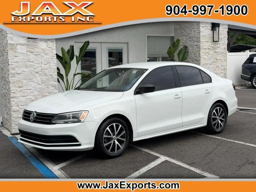 2016 VOLKSWAGEN Jetta