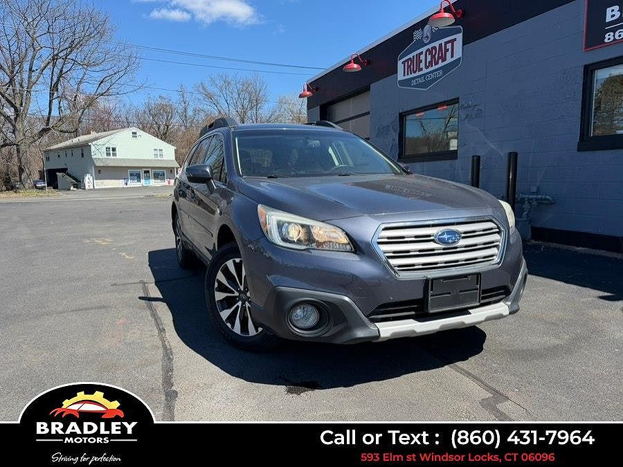 2011 SUBARU Outback