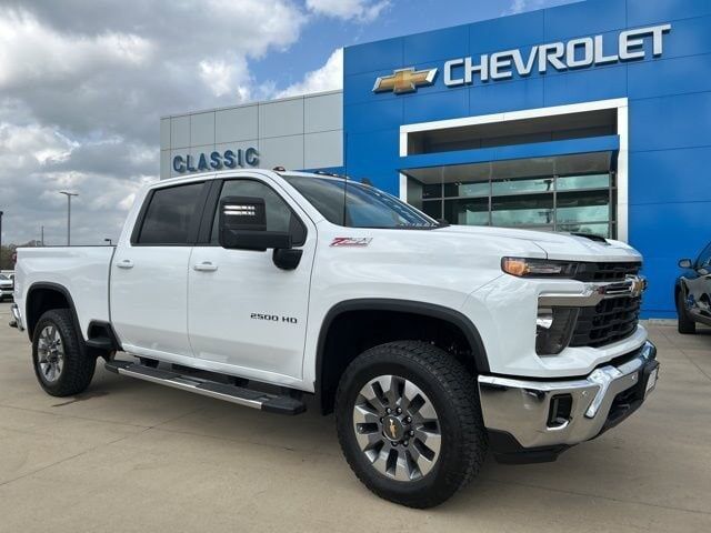 2026 CHEVROLET Silverado HD