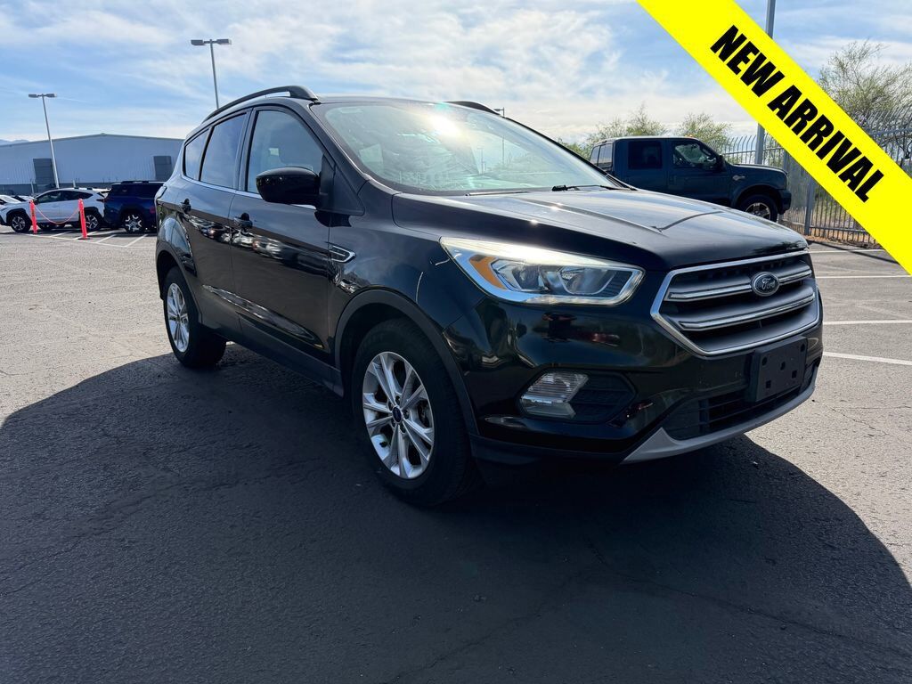 2017 FORD Escape