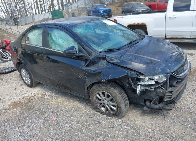 2017 CHEVROLET Sonic