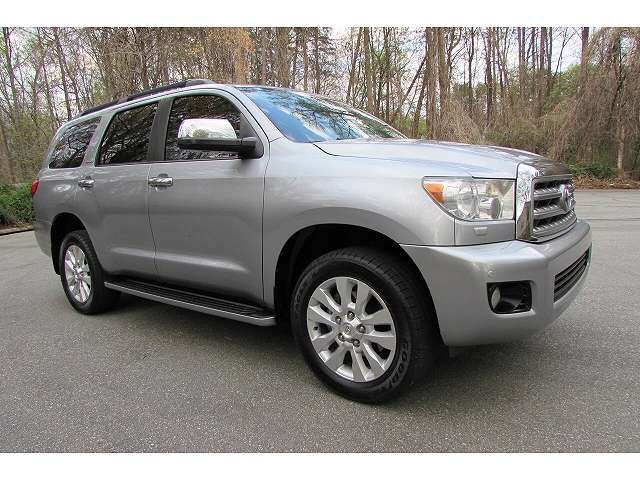 2011 TOYOTA Sequoia