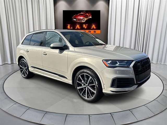 2022 AUDI Q7