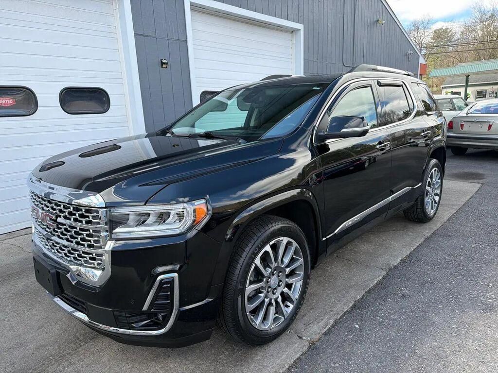 2023 GMC Acadia