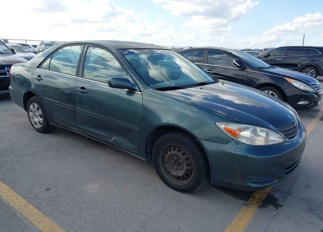 2002 TOYOTA Camry