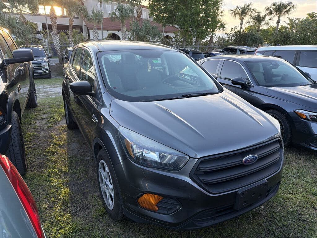 2018 FORD Escape
