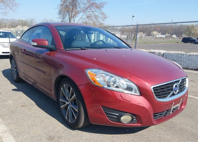 2012 VOLVO C70 / C30
