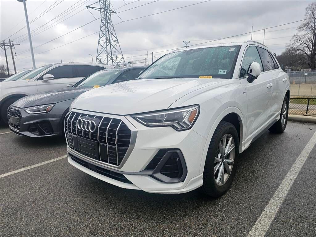2023 AUDI Q3