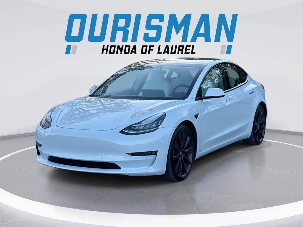 2020 TESLA Model 3