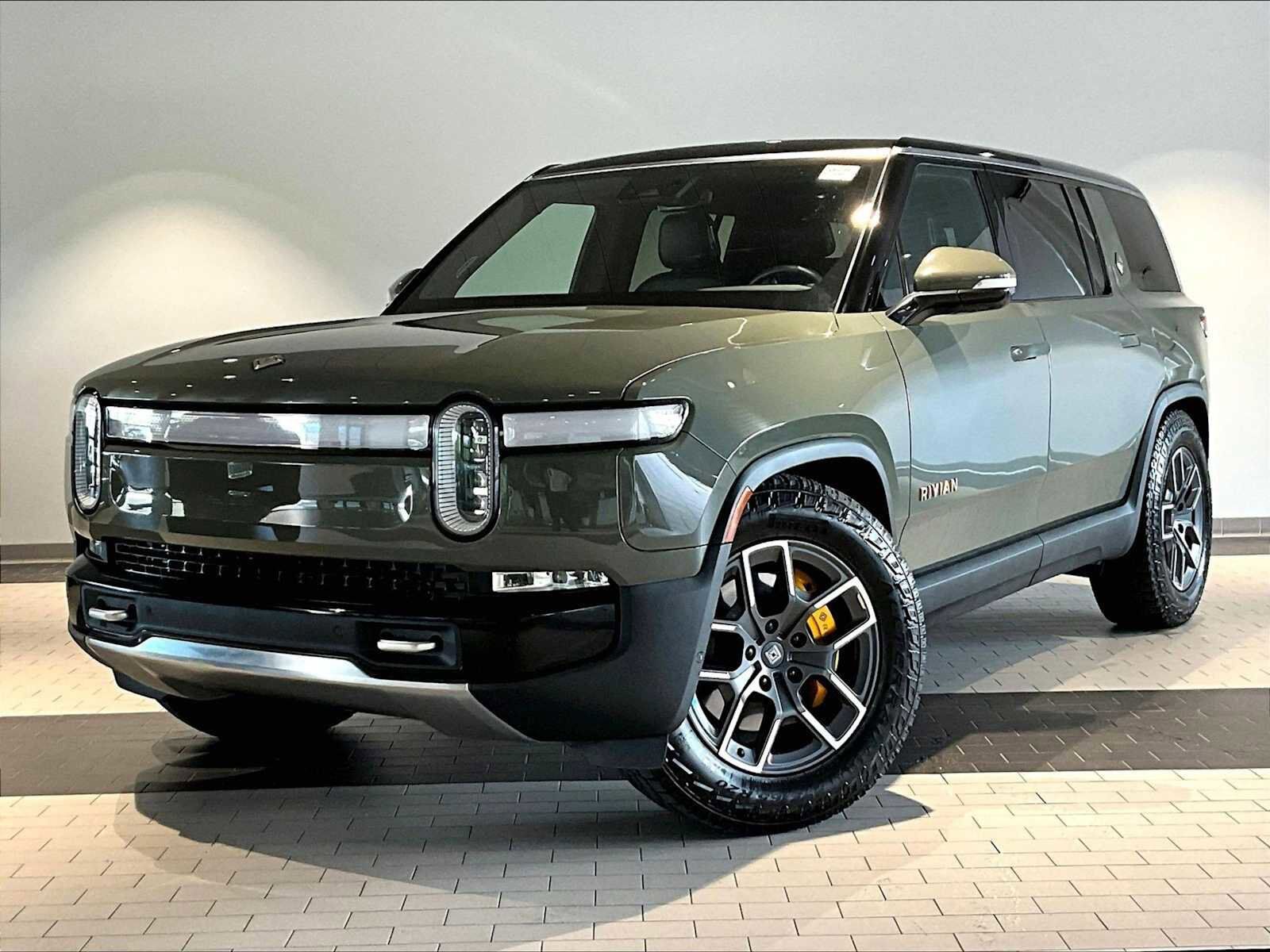 2022 RIVIAN R1S