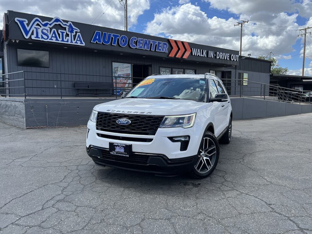 2018 FORD Explorer