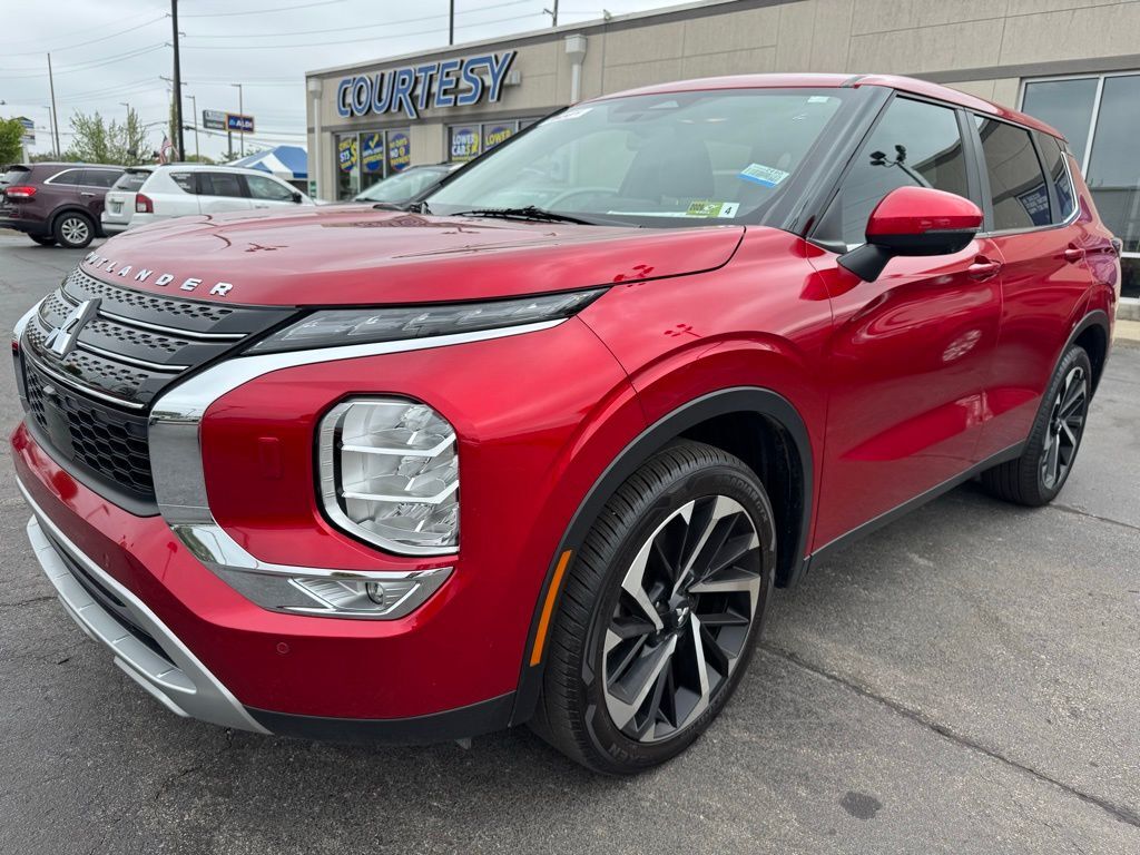 2024 MITSUBISHI Outlander