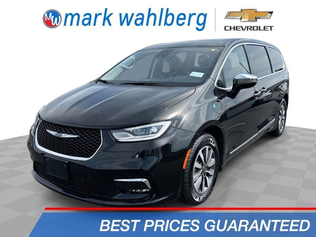 2023 CHRYSLER Pacifica