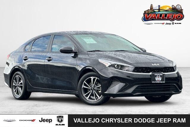 2023 KIA Forte