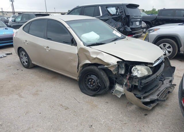 2010 HYUNDAI Elantra