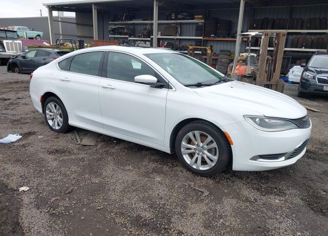 2015 CHRYSLER 200