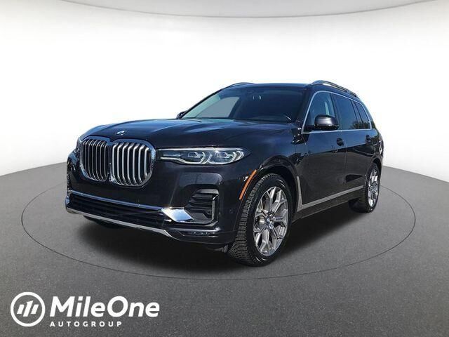 2021 BMW X7