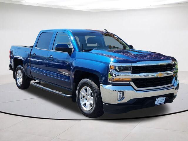 2018 CHEVROLET Silverado