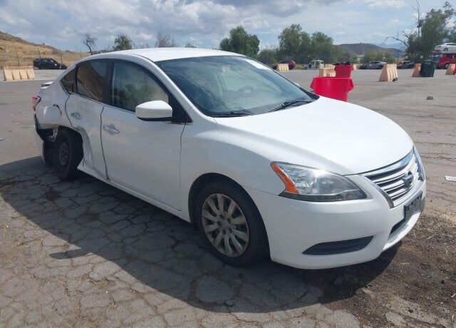 2015 NISSAN Sentra