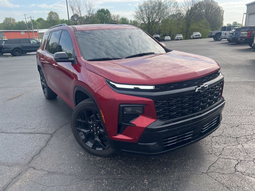 2024 CHEVROLET Traverse