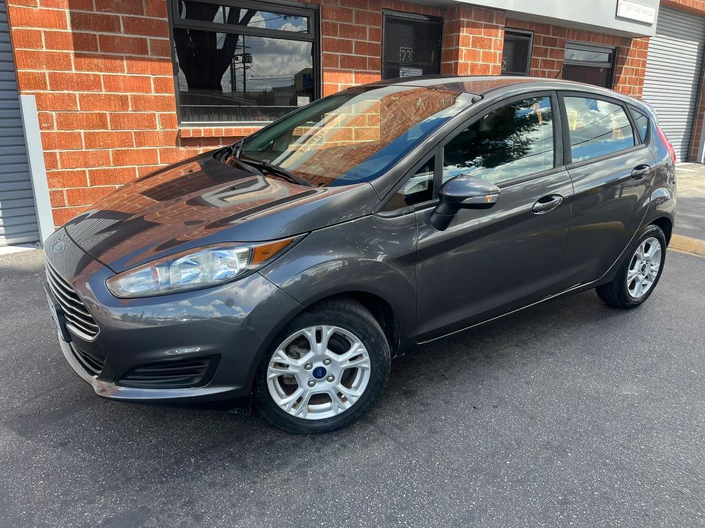 2016 FORD Fiesta