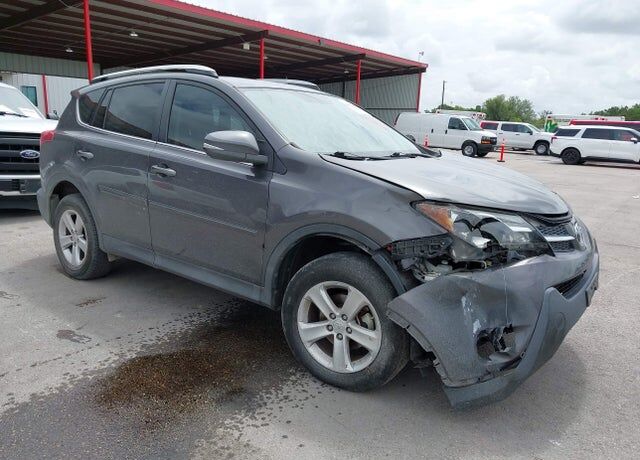 2013 TOYOTA RAV4