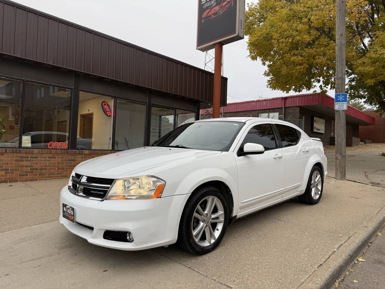 2011 DODGE Avenger