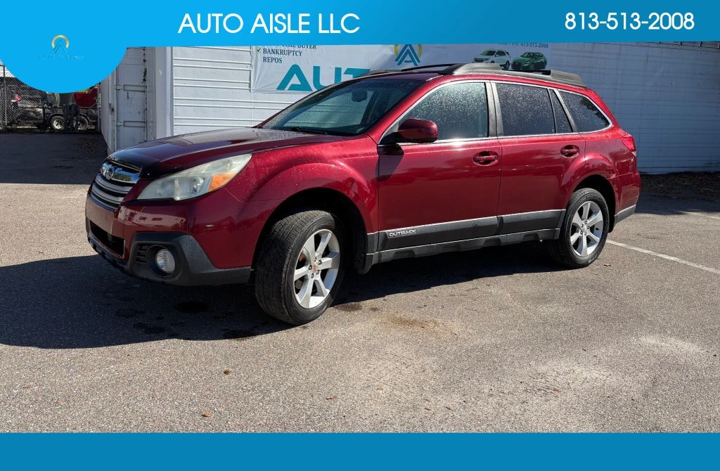 2013 SUBARU Outback