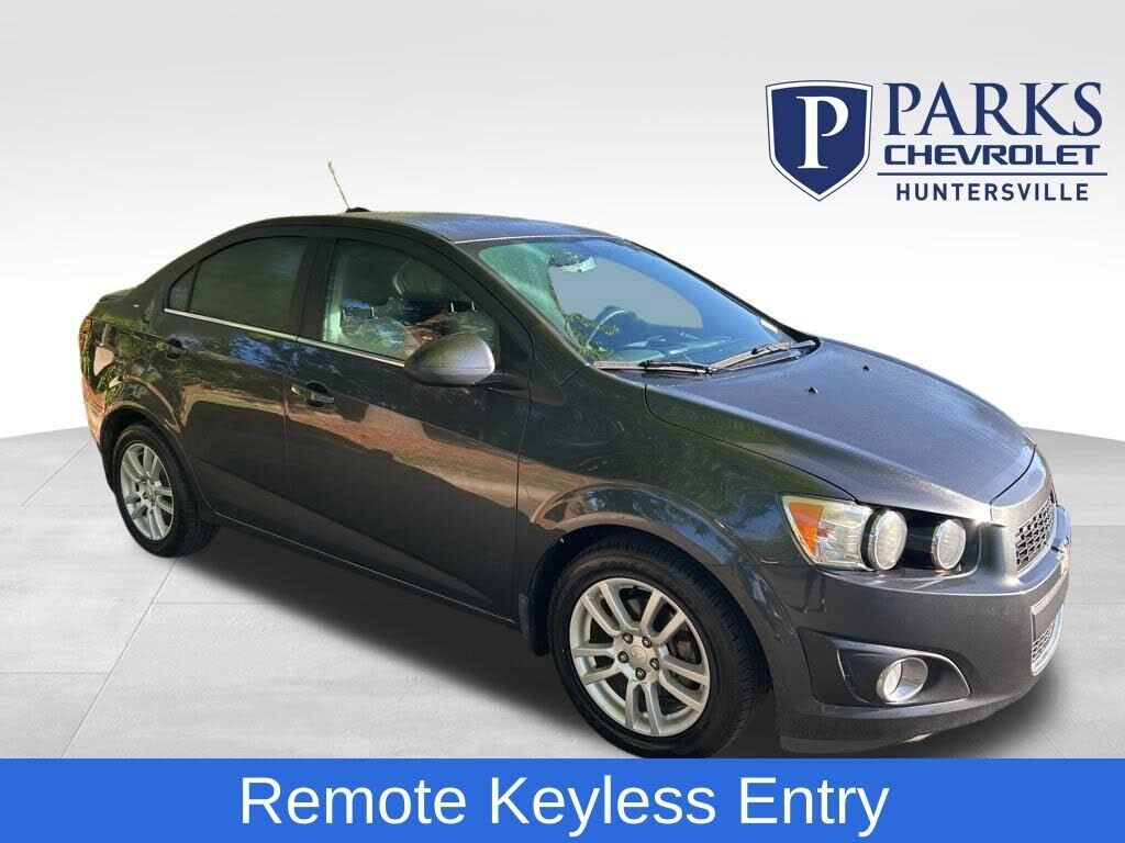 2016 CHEVROLET Sonic