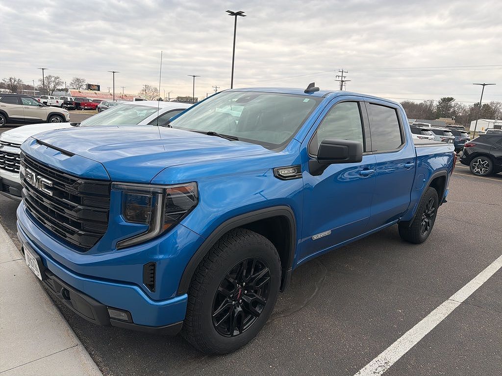 2023 GMC Sierra