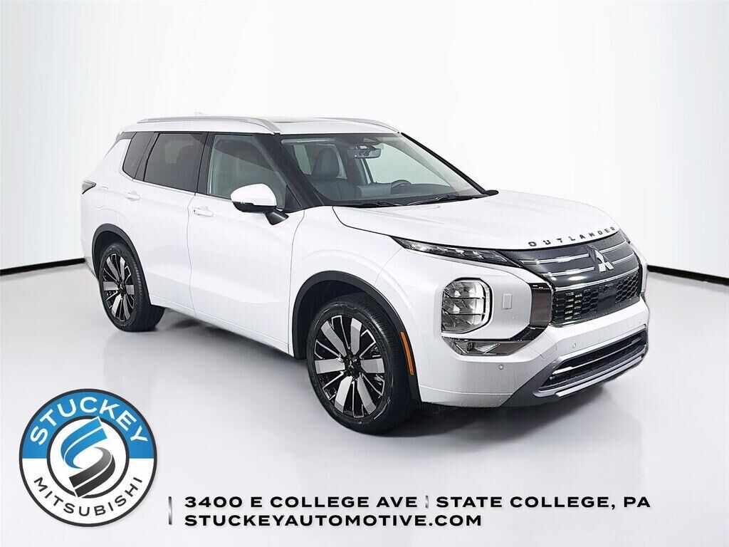 2026 MITSUBISHI Outlander