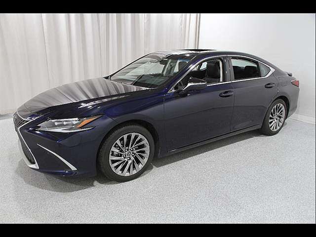 2024 LEXUS ES