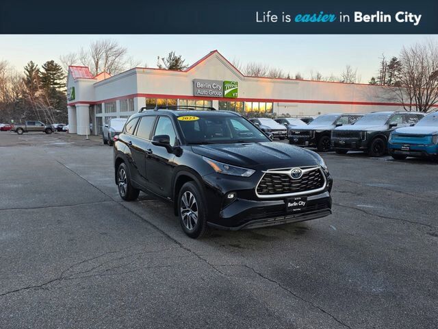 2023 TOYOTA Highlander