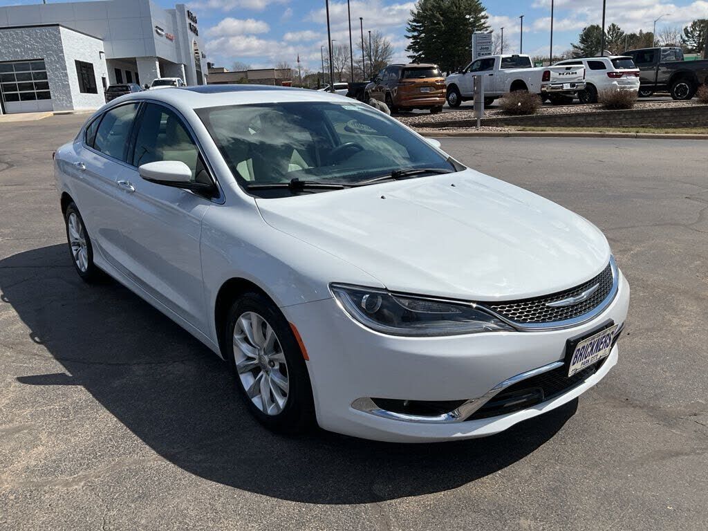 2015 CHRYSLER 200