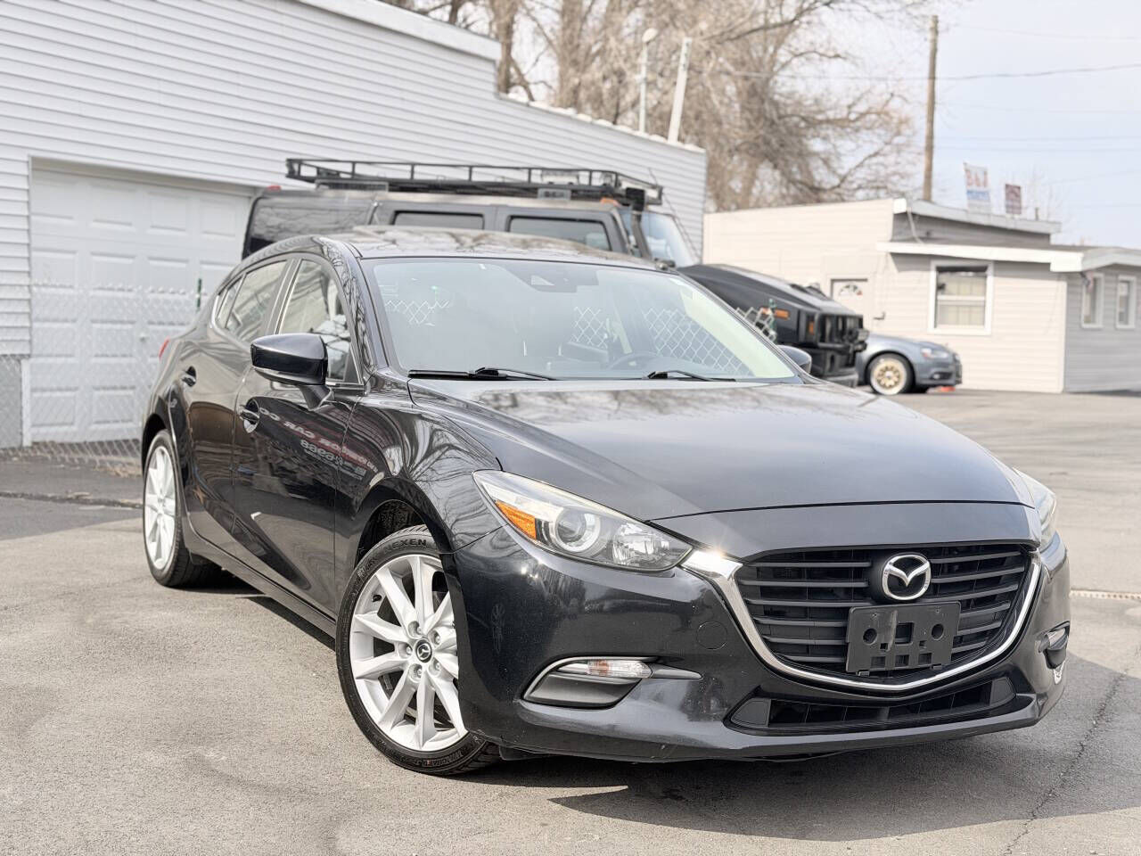 2017 MAZDA Mazda3