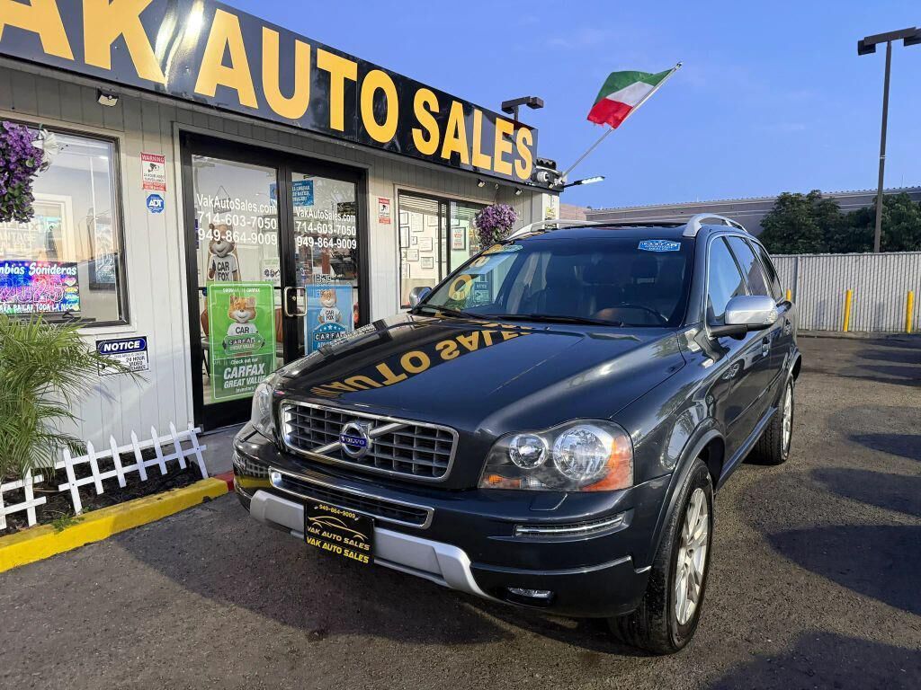 2013 VOLVO XC90